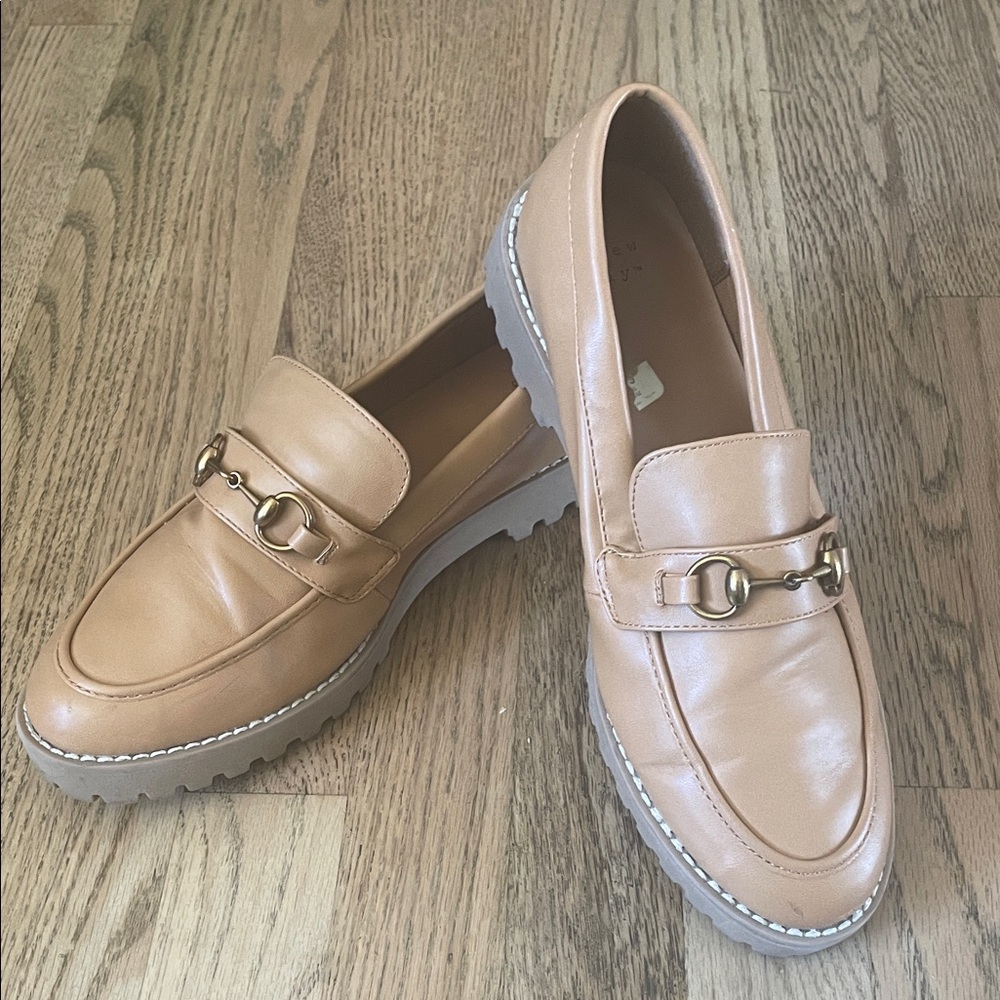 Elegant Tan Loafers with Gold Detailing by A New Day, NEAR NEW CONDITION